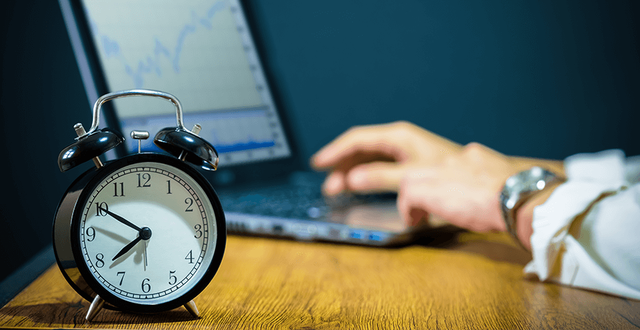 サービス残業は自主的行為でも違法!企業の法的責任と防止策