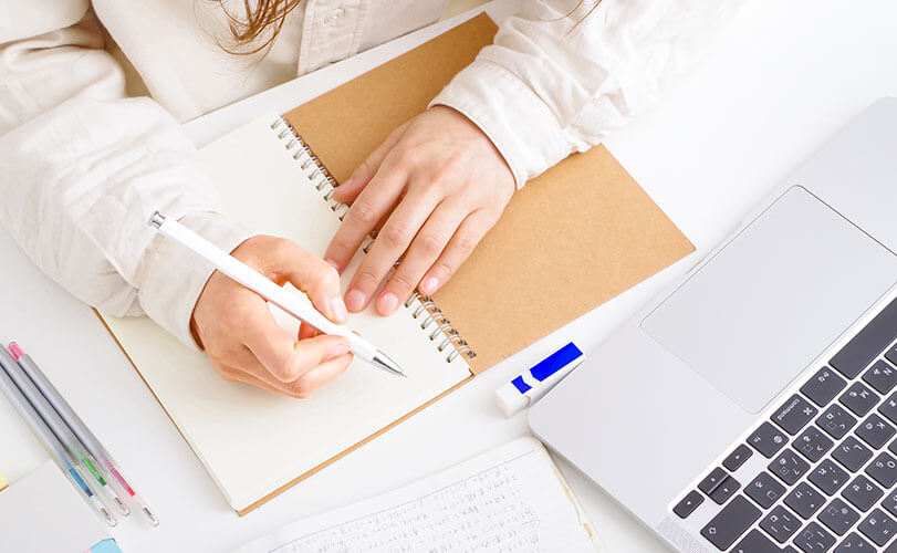 企業価値向上につながるリカレント教育とは?